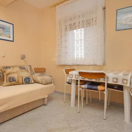 Duce 5973a Apartment Dugi Rat